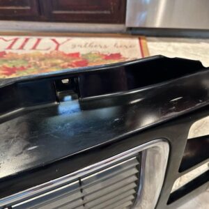 OEM GMC Grill with corner lights and GMC emblem ( ALL OEM)
