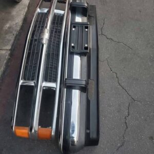 88-98 OBS Chevy-GMC Front Bumper With Lower Valance And A Grill With Side Marker.