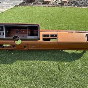 1988 to 1994 OBS CHEVY/GMC SILVERADO SIERRA DASHBOARD1988 to 1994 SILVERADO SIERRA TAHOE YUKONCAMEL BROWN DASHBOARD