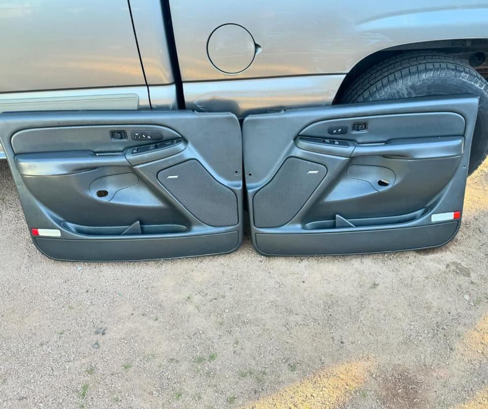 03/07 single cab door panels Silverado / sierra - Image 3