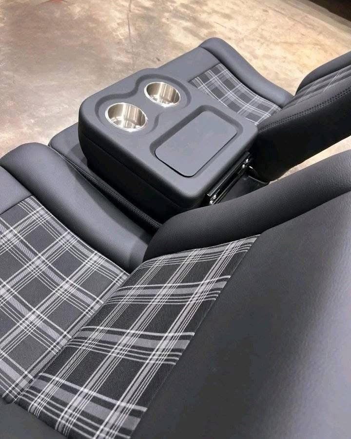 Bucket seats for a 1986 C10 - Image 3