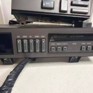 1988–1994 Chevy/GMC C/K Suburban Factory Radio, Amp, EQ & Tape Deck