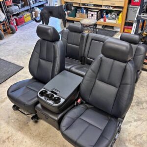 2007–2013 GM Truck Black Leather Seats