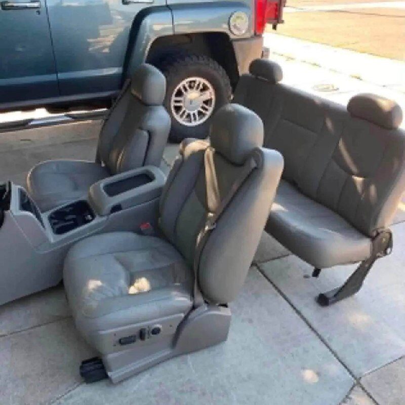2004 Chevy Silverado Seats - Image 4